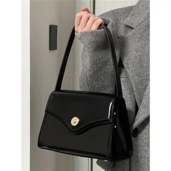 Черная сумка на одно плечо из искусственной кожи 2023, новая женская сумка с пряжкой, вместительная сумка для подмышек, Дизайнерская женская сумка с улучшенной текстурой