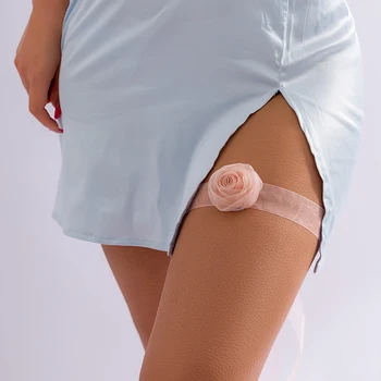 Y2K Корейская модная кружевная цепочка на бедро в полоску с цветочным узором для женщин, модные Летние цепочки для ног, пояс с подвязками, Женские украшения для тела, аксессуары