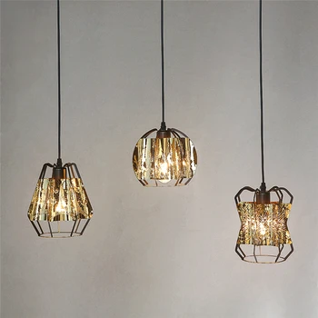 Подвесные светильники Iron Art Nordic LED Простой креативный подвесной светильник с золотой панелью и абажуром с выгравированными узорами для осветительного прибора